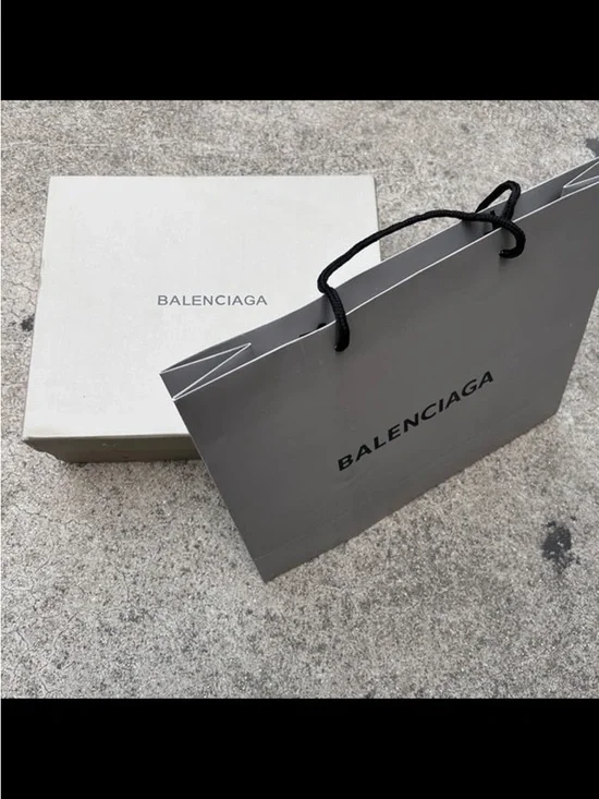 Balenciaga Black (all sizes) Sherpa Logo Slide Sandals - Picture 6 of 6
